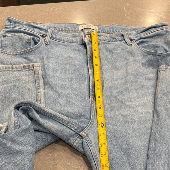 Abercrombie & Fitch Light Blue High Rise Women Jeans - Picture 4 of 7